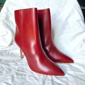 SCHUTZ Mikki Ankle Boots